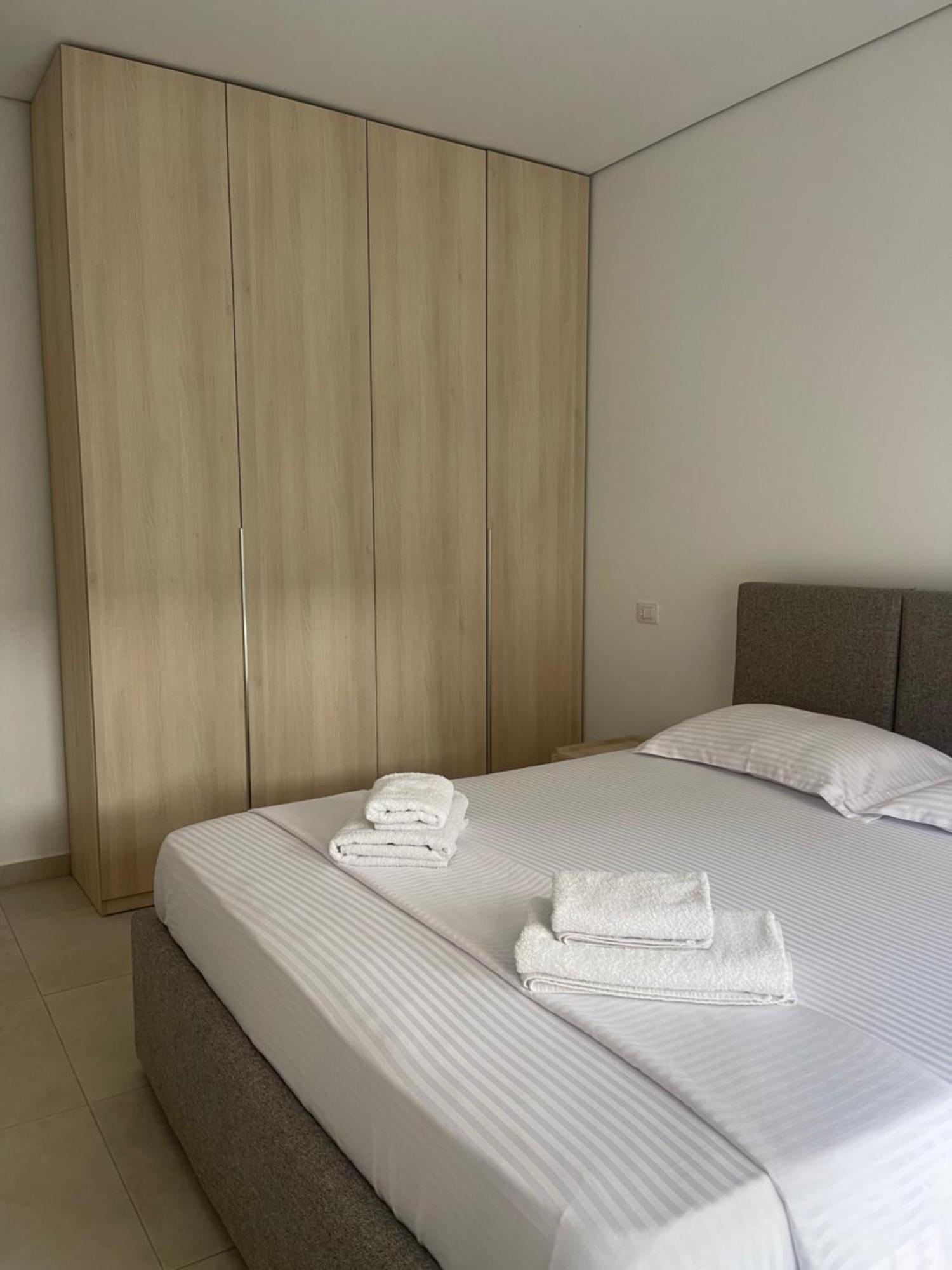 Eme Apartments - Kompleksi San Pietro, Gjiri I Lalzit Δυρράχιο Εξωτερικό φωτογραφία