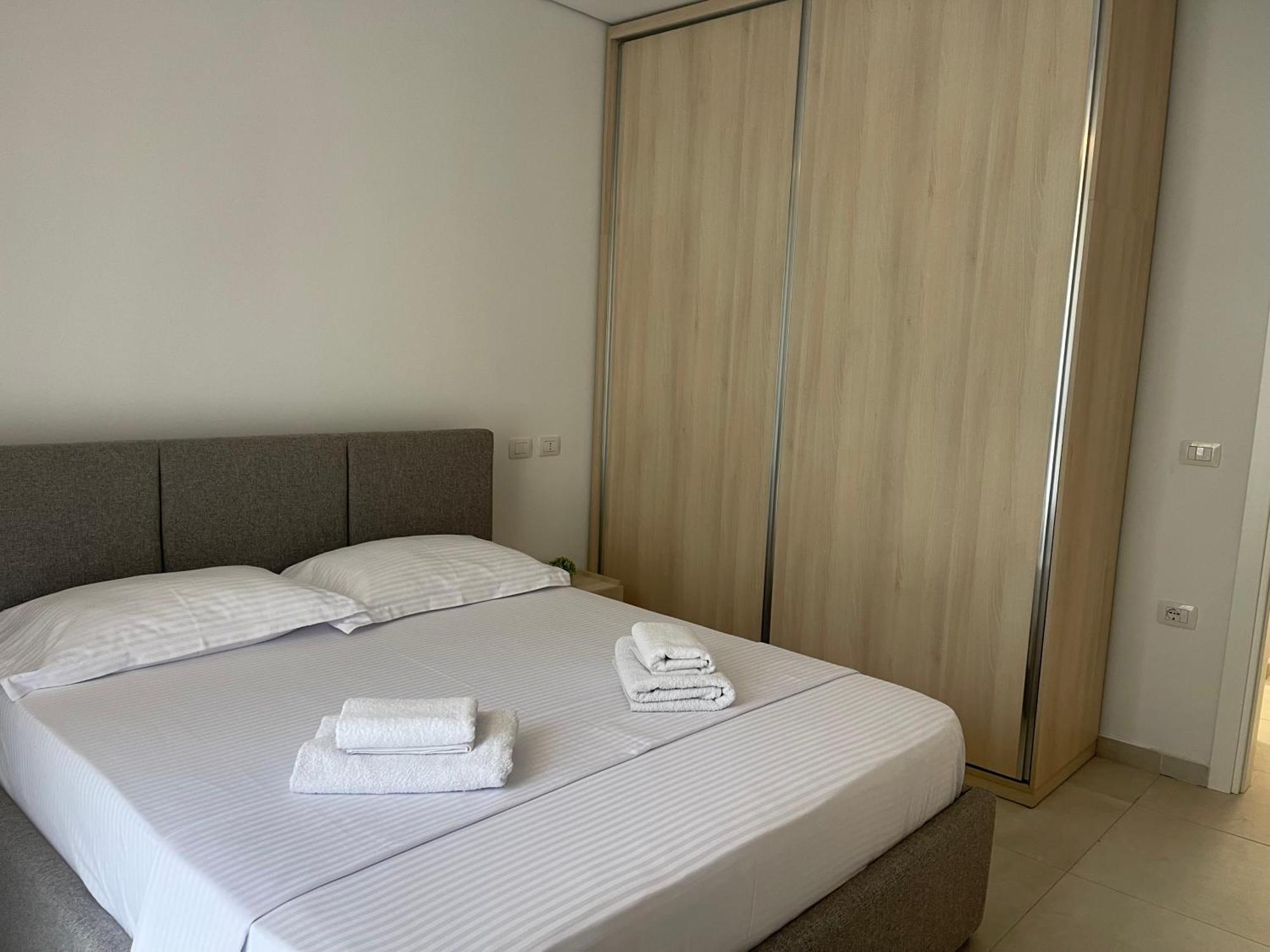 Eme Apartments - Kompleksi San Pietro, Gjiri I Lalzit Δυρράχιο Εξωτερικό φωτογραφία